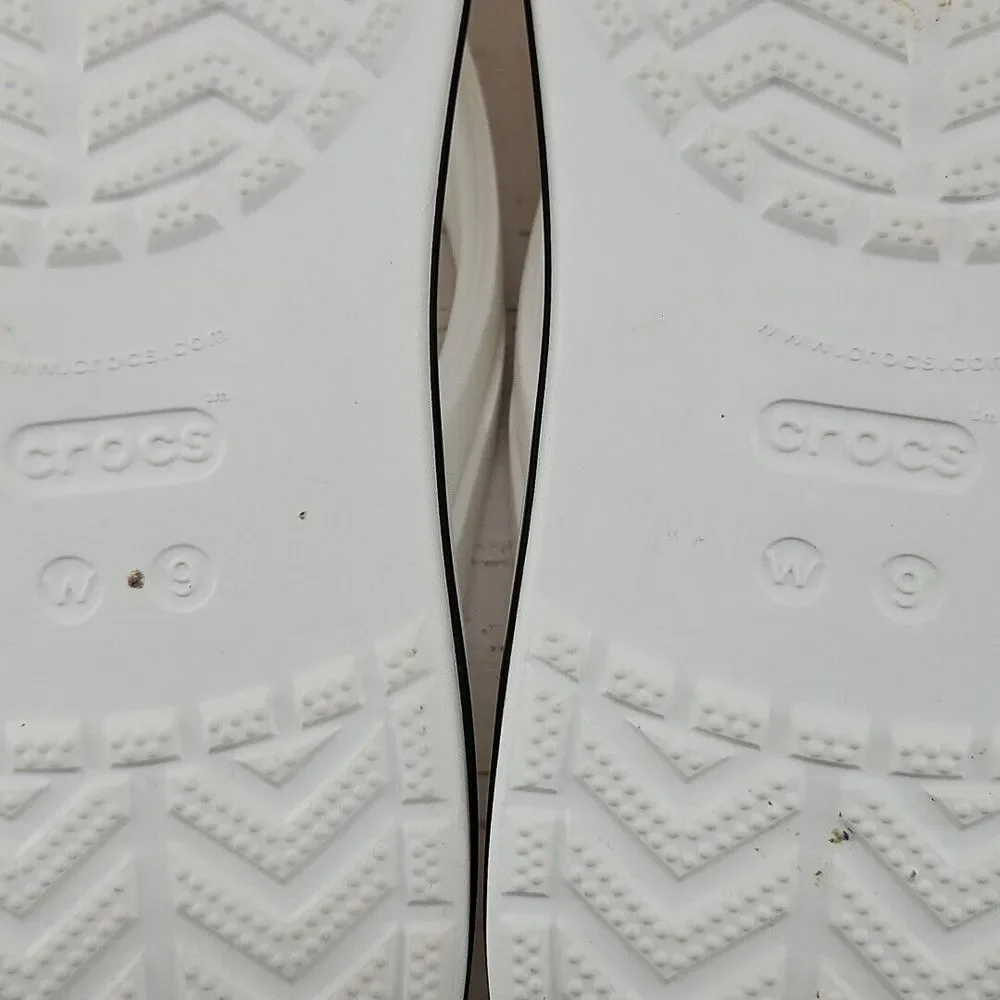 Crocs Crocband Womens Size 9 White Iconic Comfort Flip Flops Casual Beach 206100